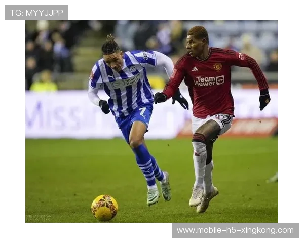 拉什福德回敲补射曼联再下一城 拉什福德回敲补射曼联再下一城