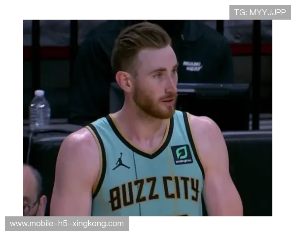 加的夫城反击推进迅速 加的夫城反击推进迅速